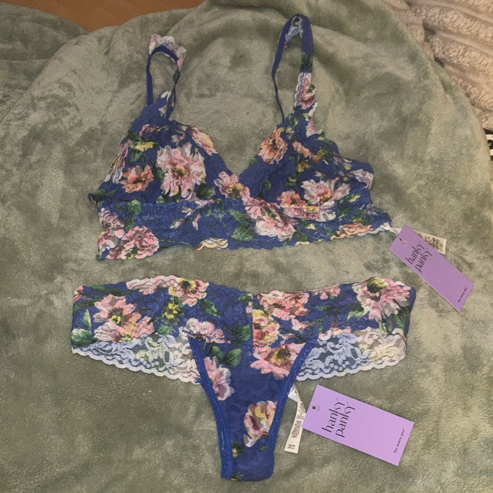 NWT Hanky Panky Bralette Set
